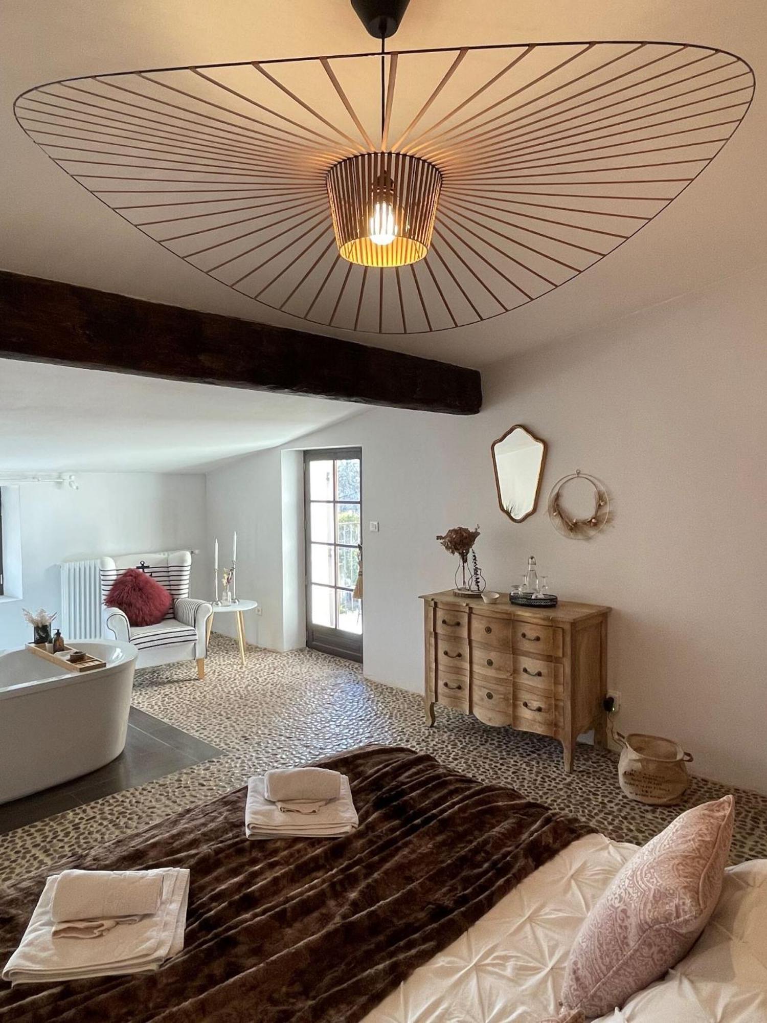 B&B Temps Suspendu Provence Pernes-les-Fontaines Quarto foto