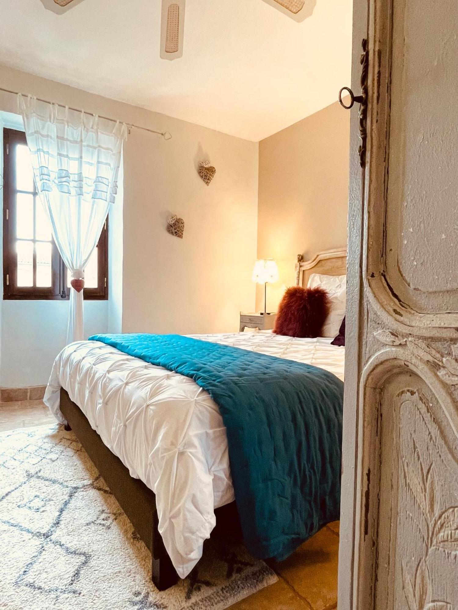 B&B Temps Suspendu Provence Pernes-les-Fontaines Quarto foto
