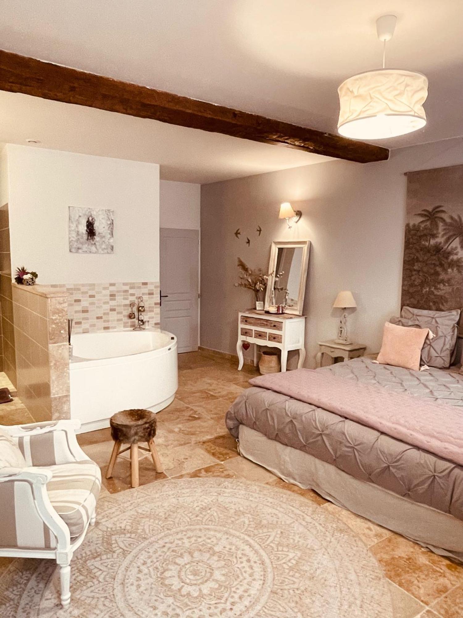 B&B Temps Suspendu Provence Pernes-les-Fontaines Quarto foto