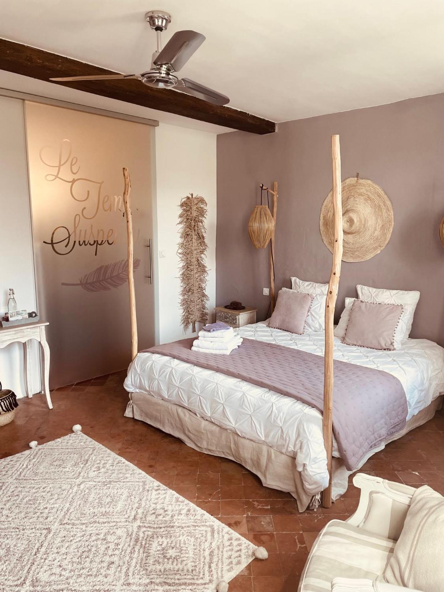 B&B Temps Suspendu Provence Pernes-les-Fontaines Quarto foto